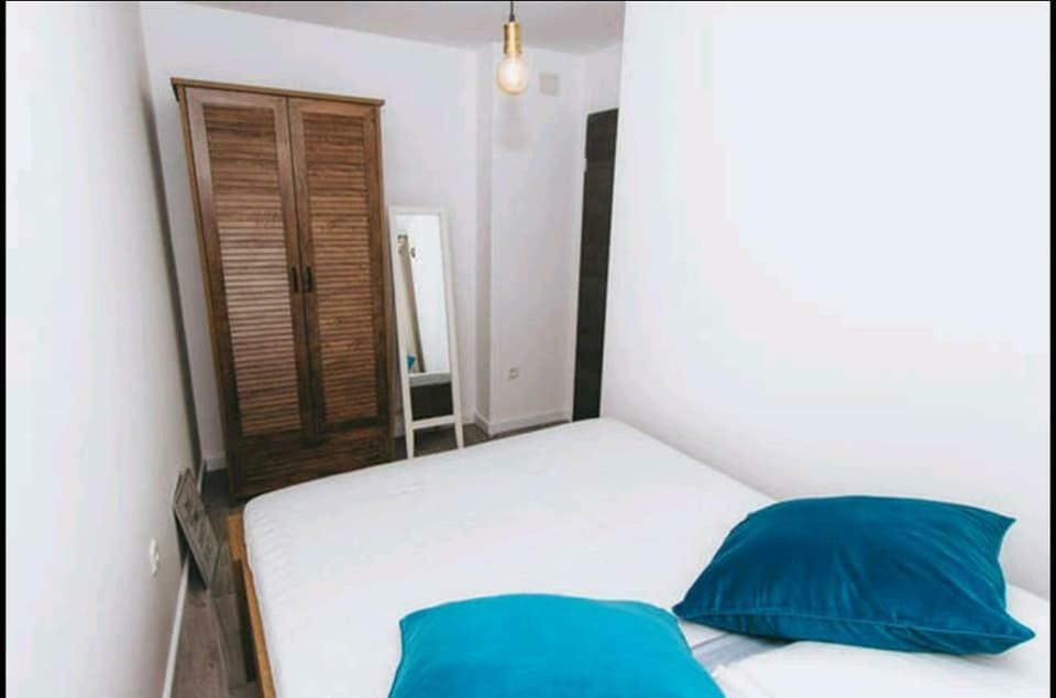 Sustina Apartamento Tribalj Exterior foto